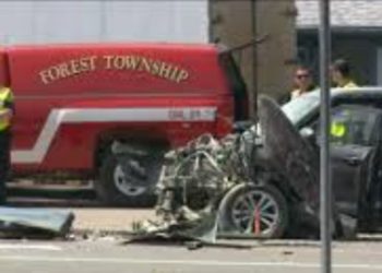 Head-on Collision Leaves 1 Man Dead And Another Injured North Of Davison