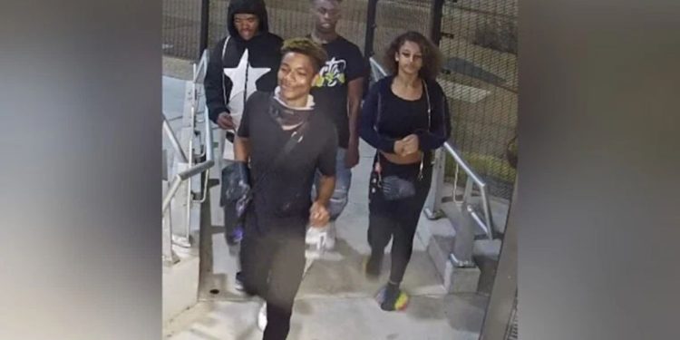 Police Ask For Help Identifying Suspects In Debaliviere Place Robbery After Victim Hands Over Earbuds And Phone Under Threat