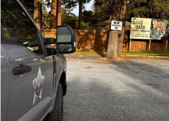 Oregon Safari Park Owner Arrested After Police Raid Uncovers Drugs, Guns, and Animal Cruelty