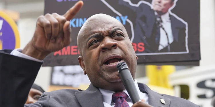 Trump Administration Sues Four New Jersey Cities Over ‘Sanctuary’ Policies