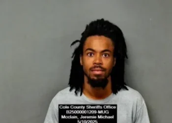 Woman Assaulted in Jefferson City Hy-Vee Bathroom; Man Charged