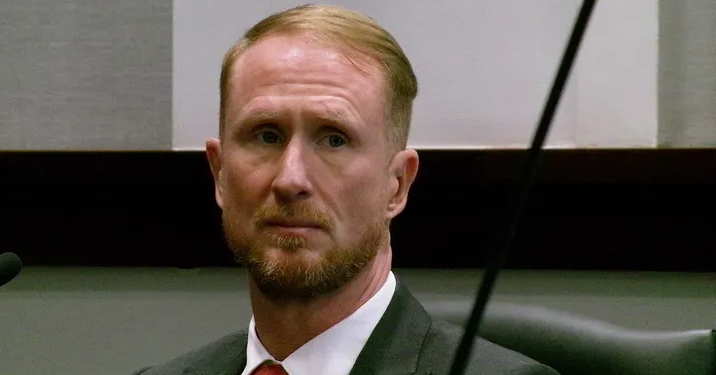 Navy Veteran’s $500 Million Defamation Lawsuit Against Associated Press Advances with First Hearing