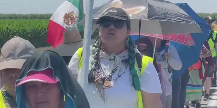 Immigrants, Allies March to California Capitol in Defiance of Deportation Crackdown