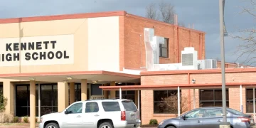 ICE Arrest of Hong Kong-Born Woman Sparks Uproar in Pro-Trump Missouri Town