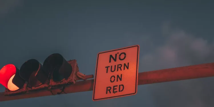 California Traffic Rule 2024 Update: Understanding the Right Turn on Red Rule